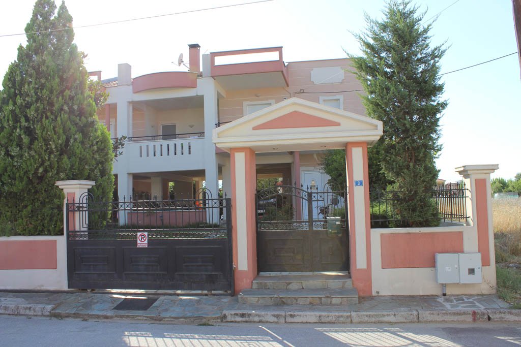 Κατασκευή διόροφης κατοικίας Οδός Μπούσδρα – Καρδίτσα